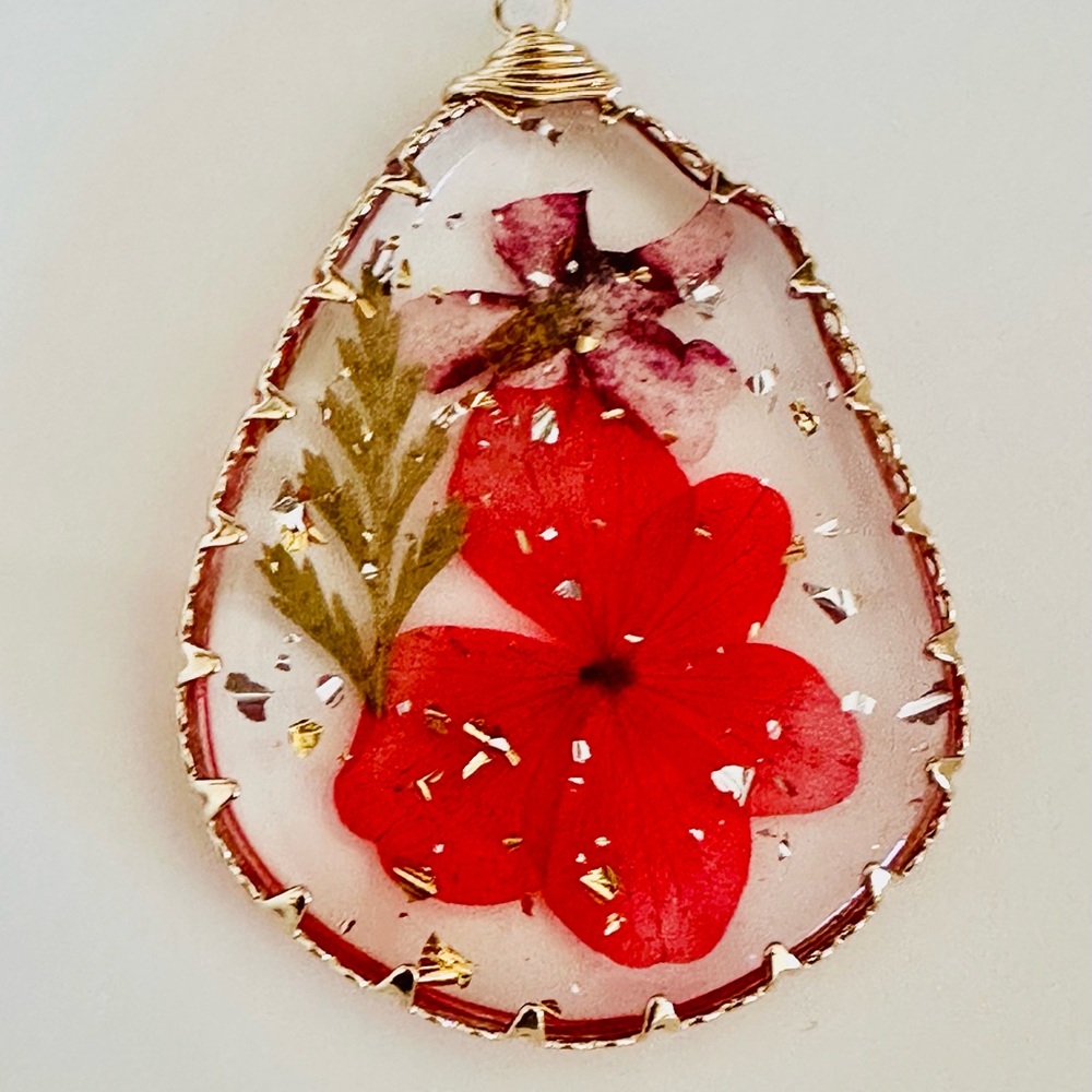 Handmade Red Floral Resin Pendant Necklace